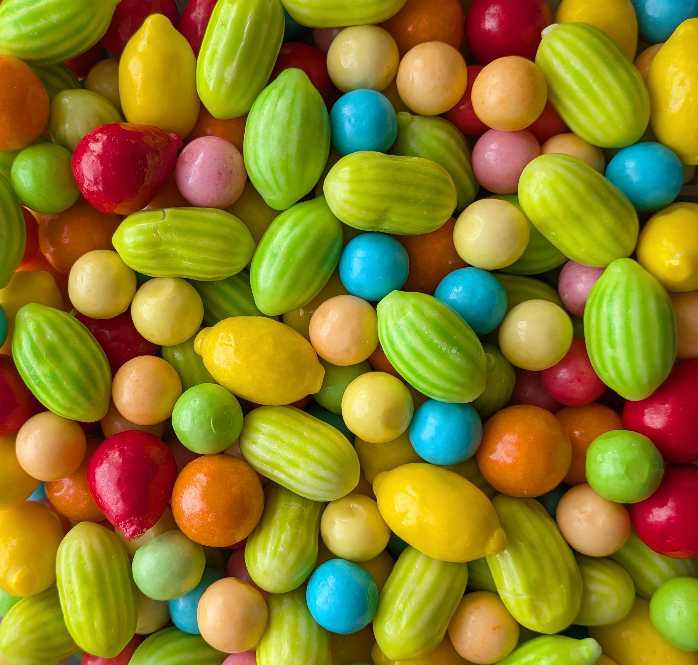 Bubblegum Fruit Gumballs